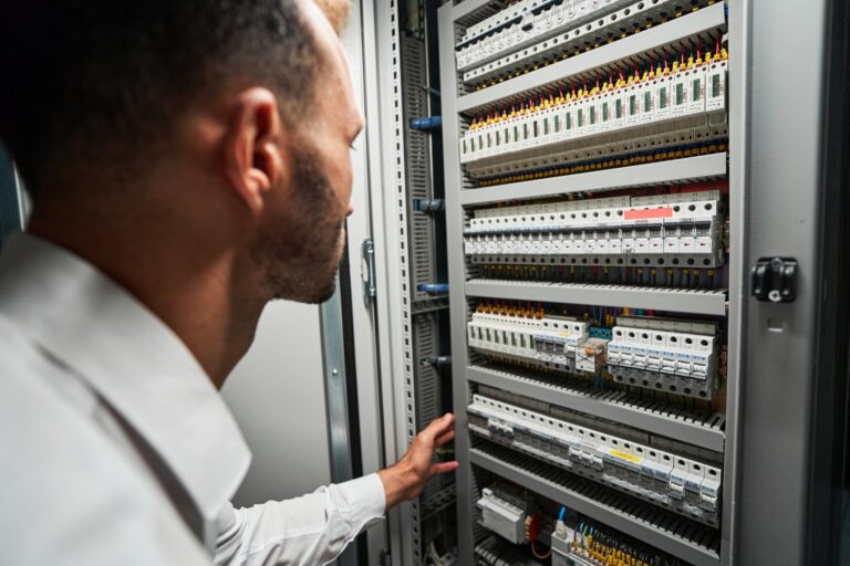 Skuteczne metody eliminacji zakłóceń w systemie BMS