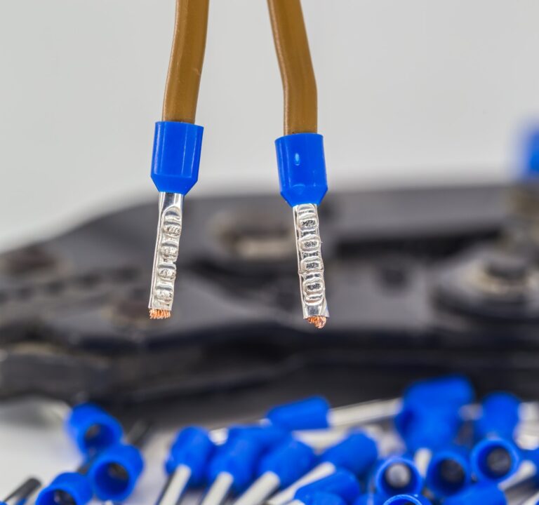 Praktyczny przewodnik po listwach uziemiających w instalacjach elektrycznych