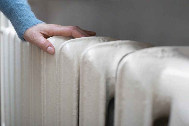 Co może powodować różnice temperatur między grzejnikami w mieszkaniu