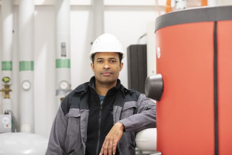 Co oznaczają dziwne dźwięki dobiegające z kotła gazowego