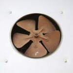 Dlaczego wentylator w kuchni słabo usuwa zapachy