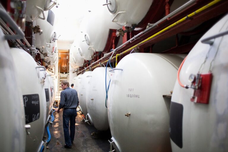 Jak rozpoznać uszkodzoną membranę w naczyniu zbiorczym