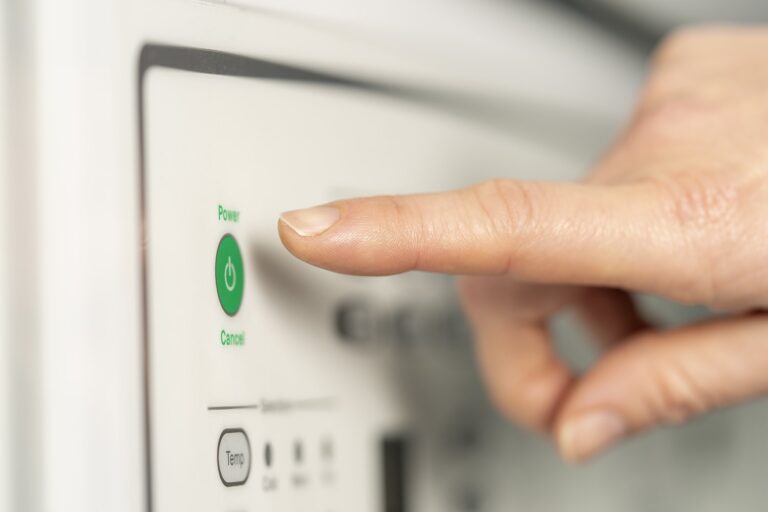 Co może być przyczyną ciągłego wyłączania się bojlera elektrycznego