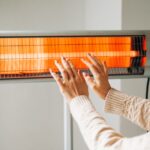 Dlaczego grzejnik elektryczny długo się nagrzewa w chłodne dni
