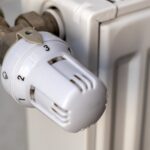 Dlaczego kaloryfer jest zimny mimo odkręcenia zaworu termostatycznego