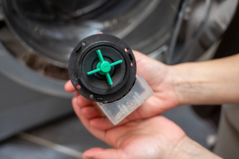 Jak sprawdzić czy pompa w pralce wymaga naprawy lub wymiany